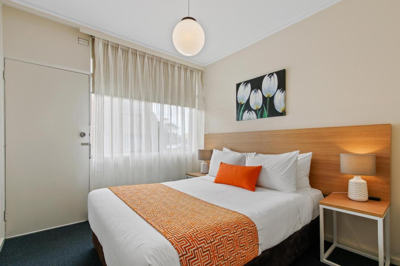 Comfort Inn & Suites Lakes Entrance Exterior photo